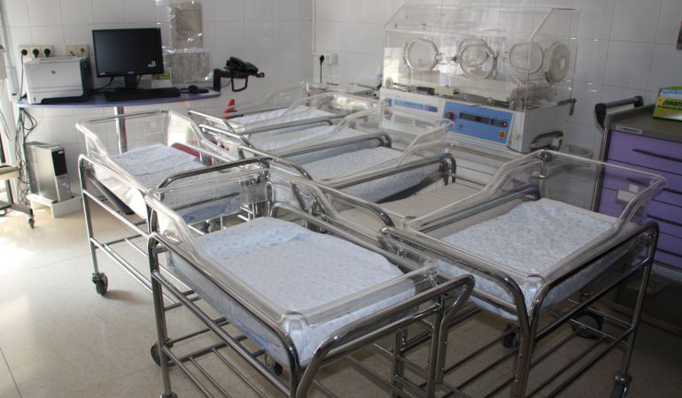 Cunes d'hospital per a nadons. 