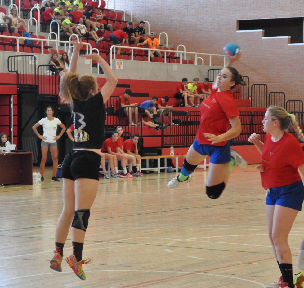 XV Torneo Internacional de Balonmano "ELDA HANDBALL CUP" XV Torneo Internacional de Balonmano "ELDA HANDBALL CUP"