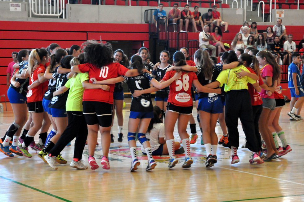 XV Torneo Internacional de Balonmano "ELDA HANDBALL CUP" XV Torneo Internacional de Balonmano "ELDA HANDBALL CUP"