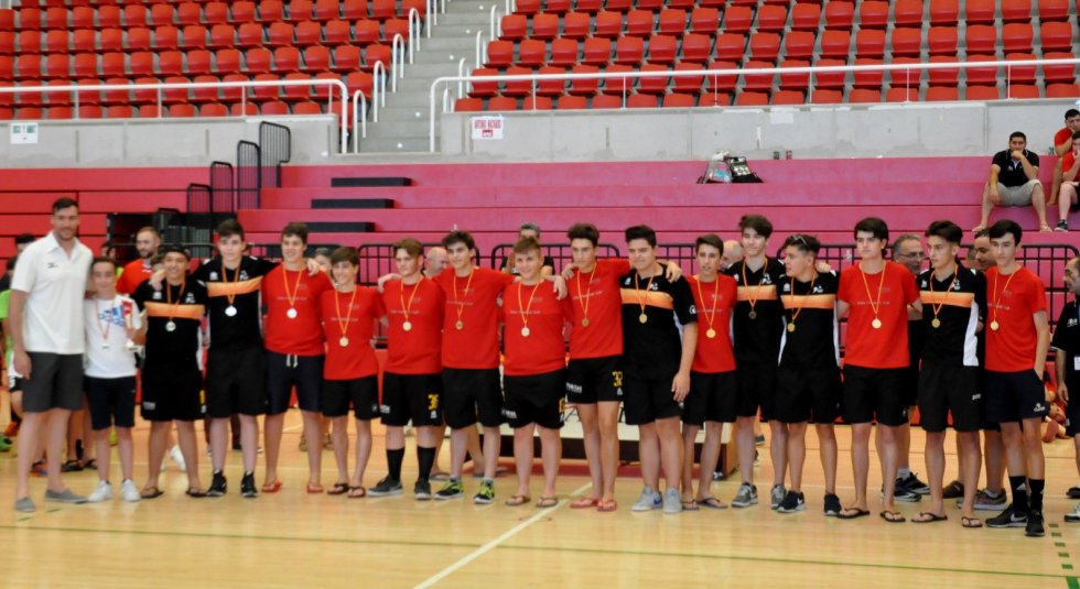 Entrega de Trofeos del XV Torneo Internacional de Balonmano "ELDA HANDBALL CUP" Entrega de Trofeos del XV Torneo Internacional de Balonmano "ELDA HANDBALL CUP"