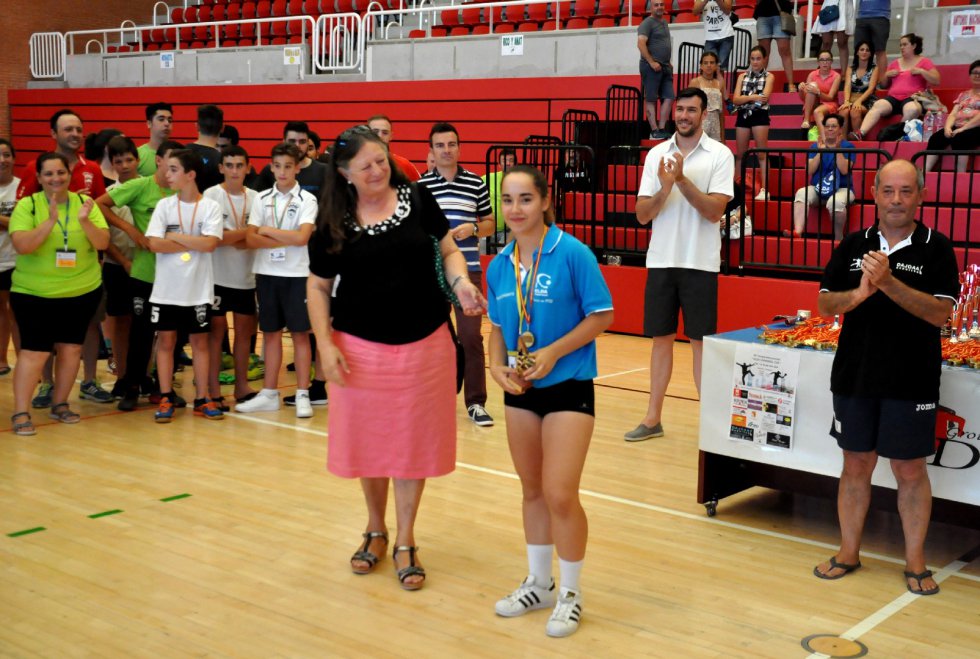 Entrega de Trofeos del XV Torneo Internacional de Balonmano "ELDA HANDBALL CUP" Entrega de Trofeos del XV Torneo Internacional de Balonmano "ELDA HANDBALL CUP"