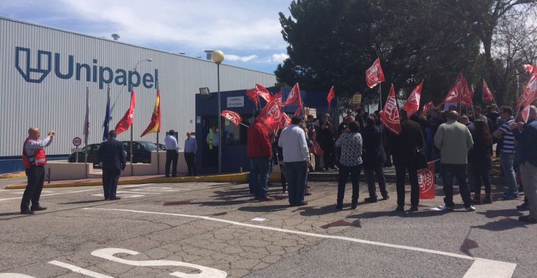 Manifestación de los trabajadores de Unipapel