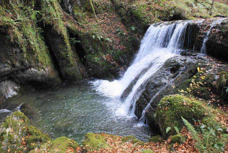 Río Infierno, en Piloña, uno de los municipios asturianos con mayor demanda en turismo rural.