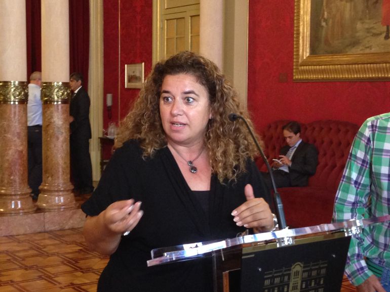 Pilar Costa: "Seguiremos adelante con los Presupuestos"