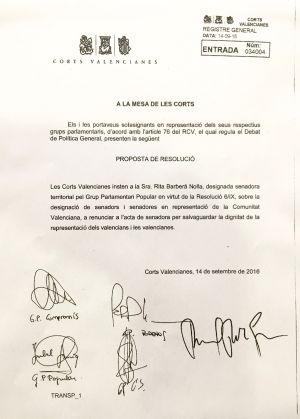 Resolución propuesta firmada por todos los grupos políticos de Les Corts solicitando a Rita Barberá que deje su acta de senadora.