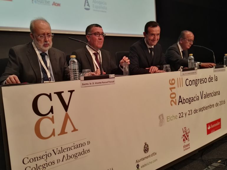 Mesa presidencial del III Congreso de la Abogacía Valenciana