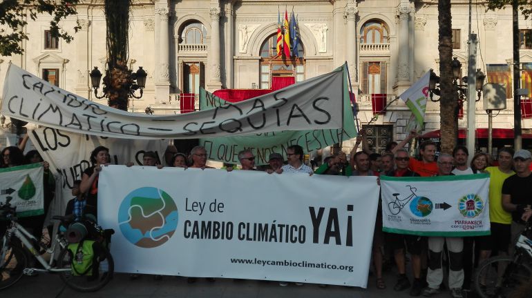 En bici a Marrakech contra el Cambio Climático.