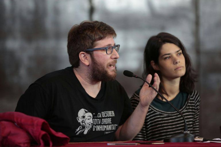 Miguel Urbán e Isabel Serra en la presentación del documento de Reinicia Podemos