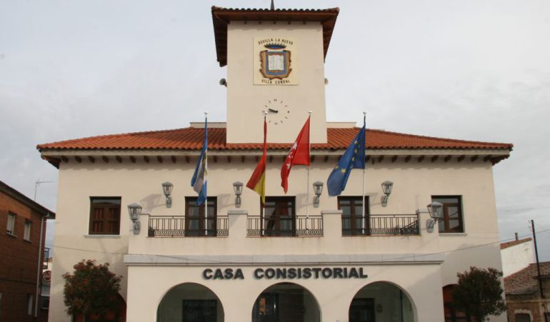 Casa consistorial de Sevilla la Nueva