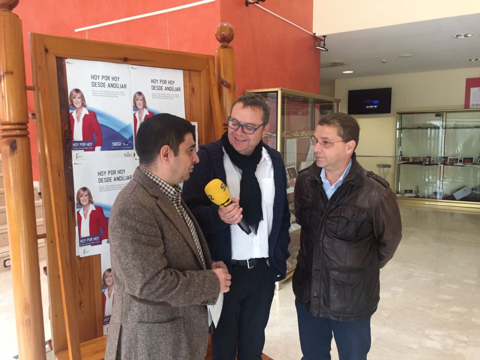 Jose Angel Mañas entrevista al alcalde de Andújar y al presidente de la Diputación provincial Jose Angel Mañas entrevista al alcalde de Andújar y al presidente de la Diputación provincial
