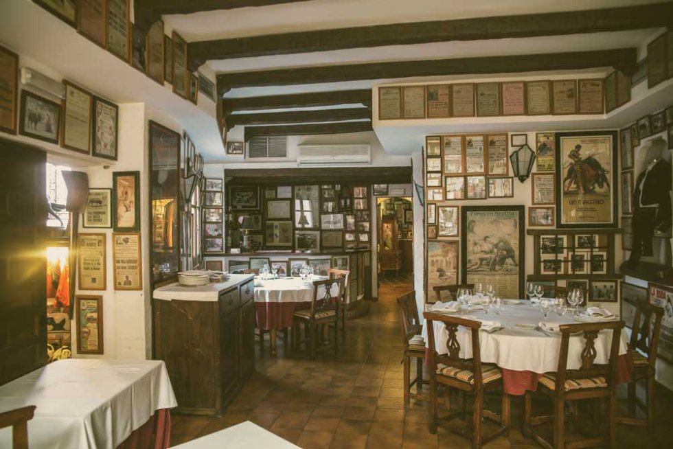 Uno de los salones del Restaurante "El Callejón" de Albacete que también ha participado en el programa para hablar de gastronomía Uno de los salones del Restaurante "El Callejón" de Albacete que también ha participado en el programa para hablar de gastronomía