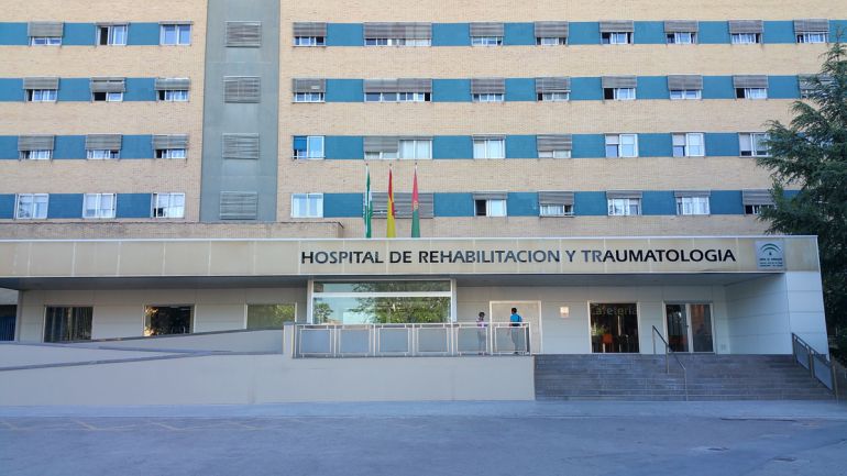 Antiguo hospital de Traumatología de Granada. Si se consolida la fusión hospitalaria, será el servicio unificado materno-infantil de la ciudad