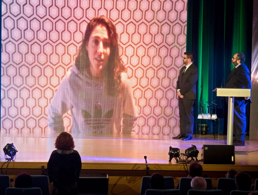 Vero Boquete agradece a través de video el premio SERenidade que ha recogido su madre Vero Boquete agradece a través de video el premio SERenidade que ha recogido su madre