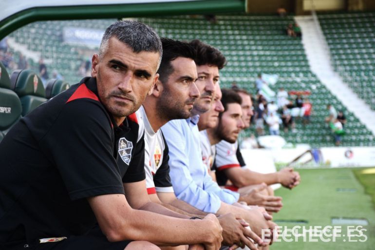 El Ilicitano y el Almazora empatan a dos en el estadio Martínez Valero ...