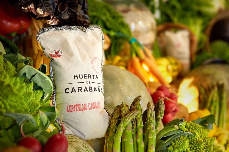 Algunas de las verduras que se pueden encontrar en la Huerta de Carabaña, que acaba de abrir restaurante en Madrid