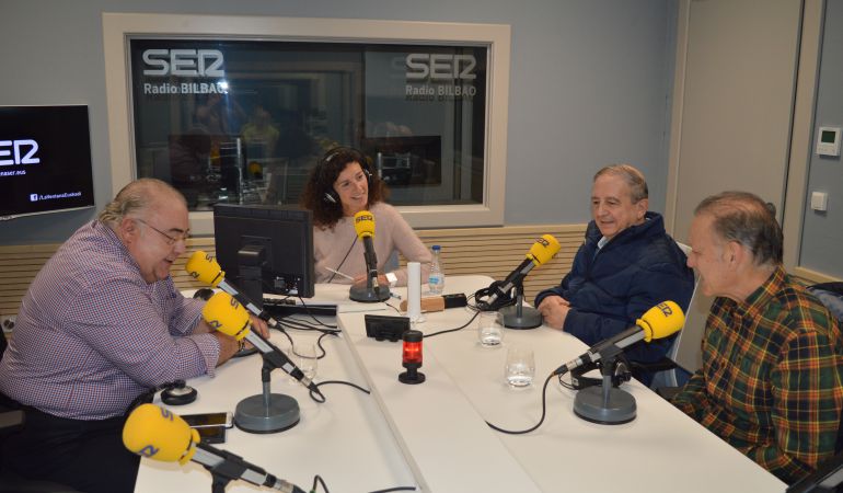 Uriarte, Anasagasti y Rodríguez analizan el discurso del Rey y la situación en Podemos