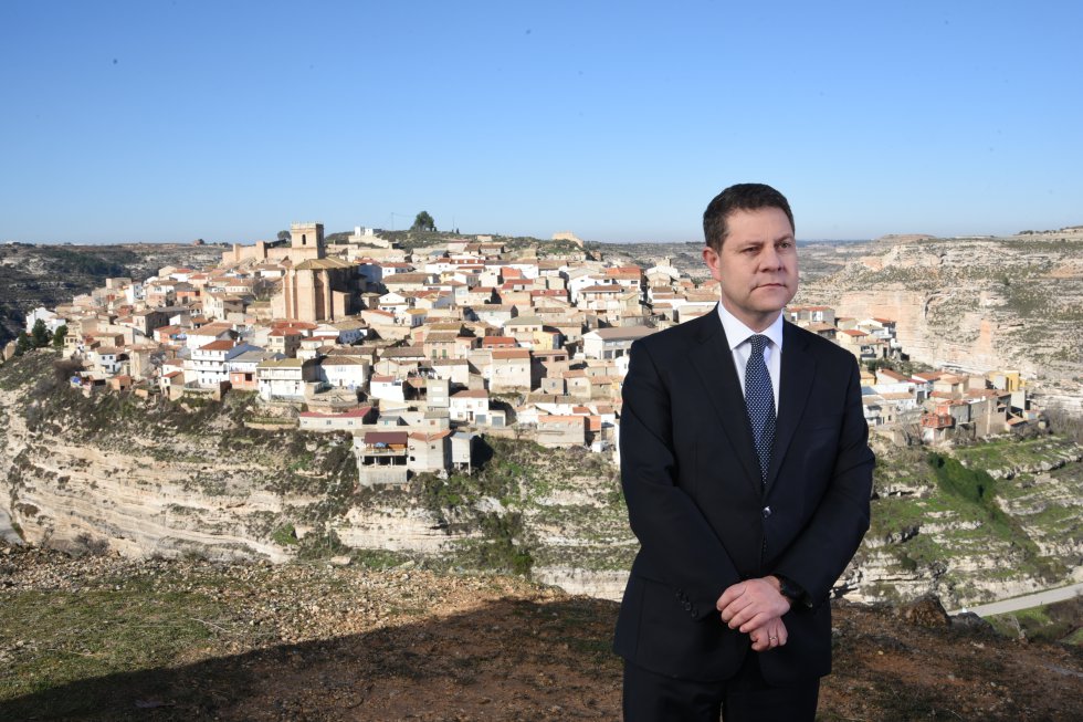 Las imágenes del mensaje de Año Nuevo del presidente Page en Jorquera y Alcalá del Júcar Las imágenes del mensaje de Año Nuevo del presidente Page en Jorquera y Alcalá del Júcar