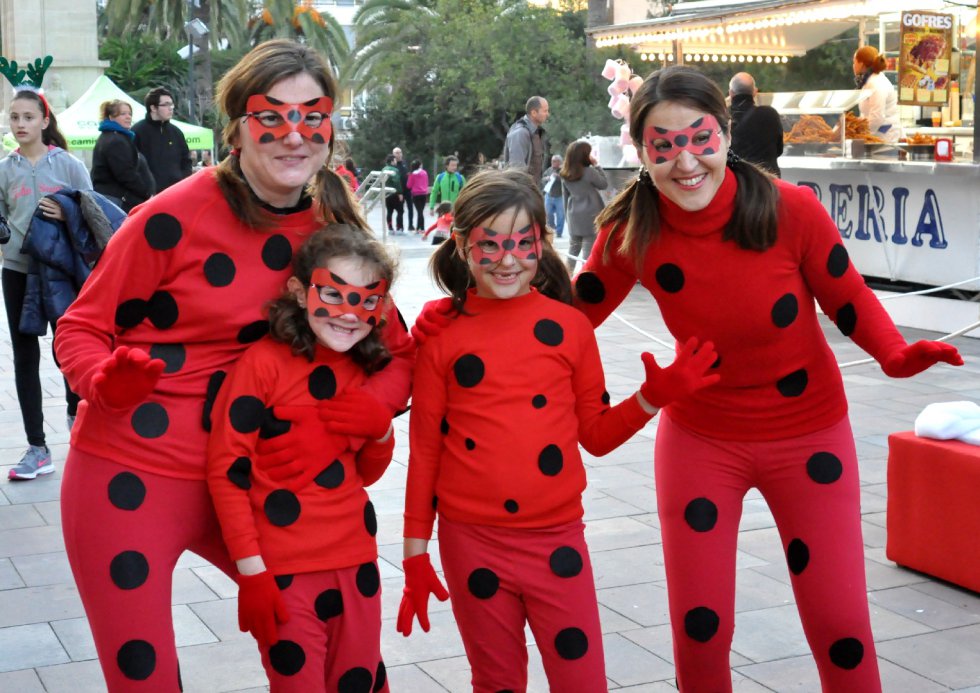 FOTOGALERÍA | Disfraces en la XXXVI San Silvestre Eldense FOTOGALERÍA | Disfraces en la XXXVI San Silvestre Eldense