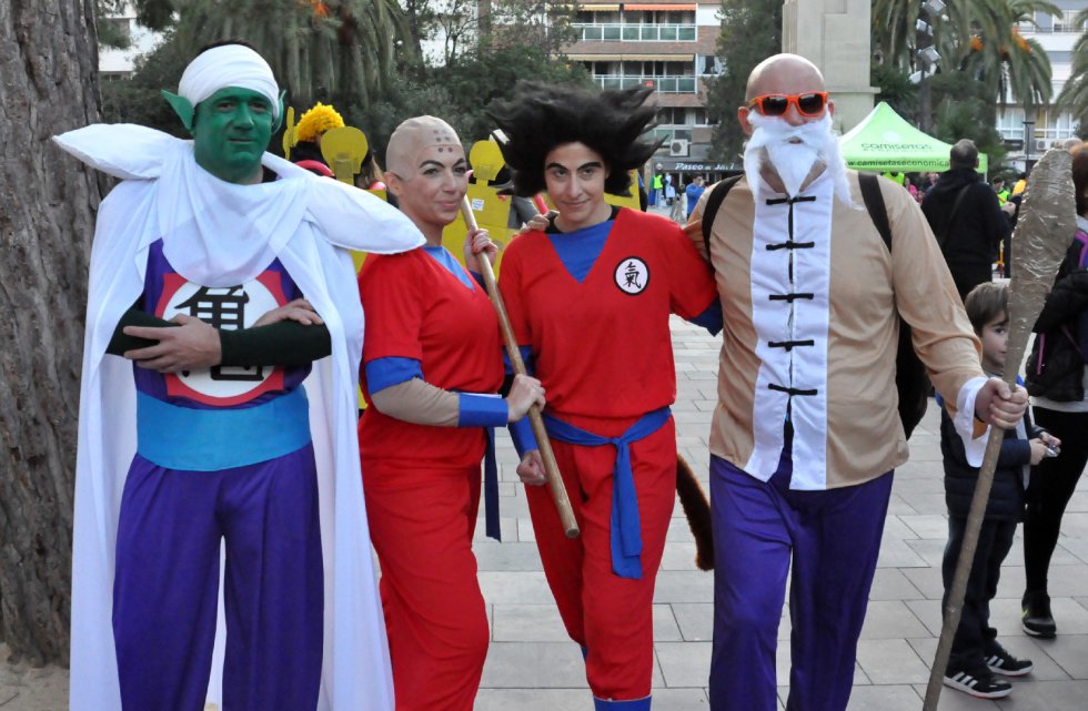 FOTOGALERÍA | Disfraces en la XXXVI San Silvestre Eldense FOTOGALERÍA | Disfraces en la XXXVI San Silvestre Eldense
