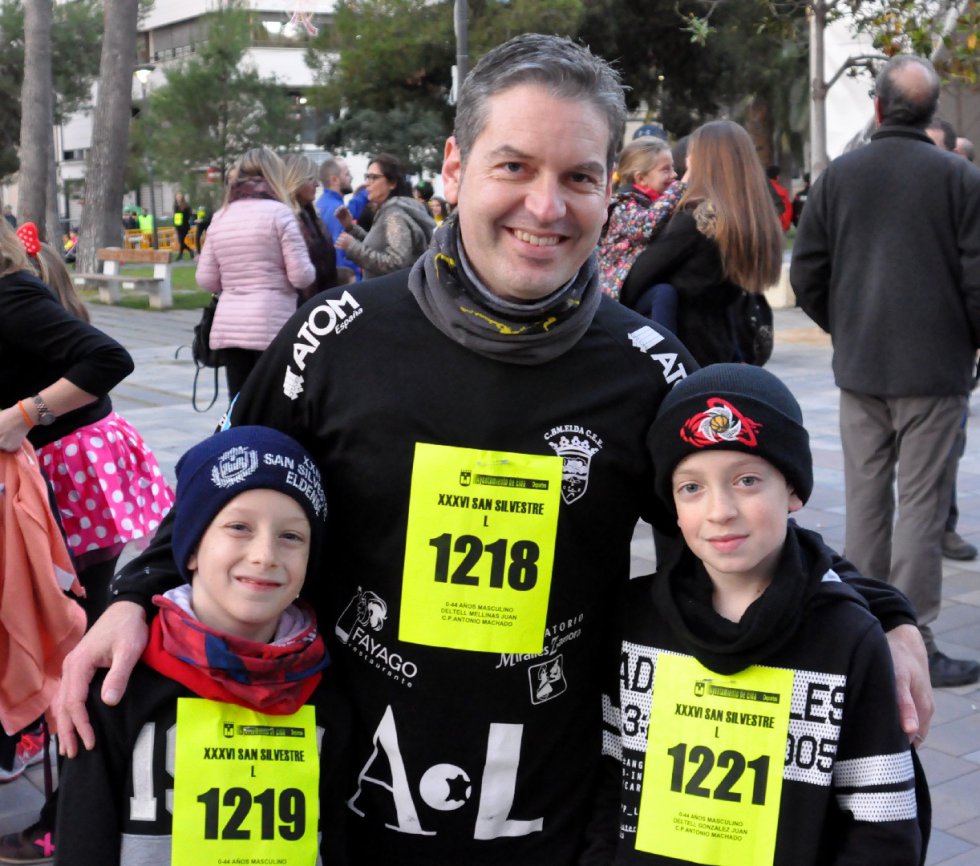 FOTOGALERÍA | Disfraces en la XXXVI San Silvestre Eldense FOTOGALERÍA | Disfraces en la XXXVI San Silvestre Eldense
