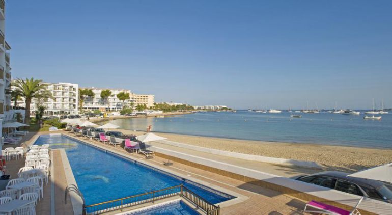 Imagen de un establecimiento hotelero en Ibiza