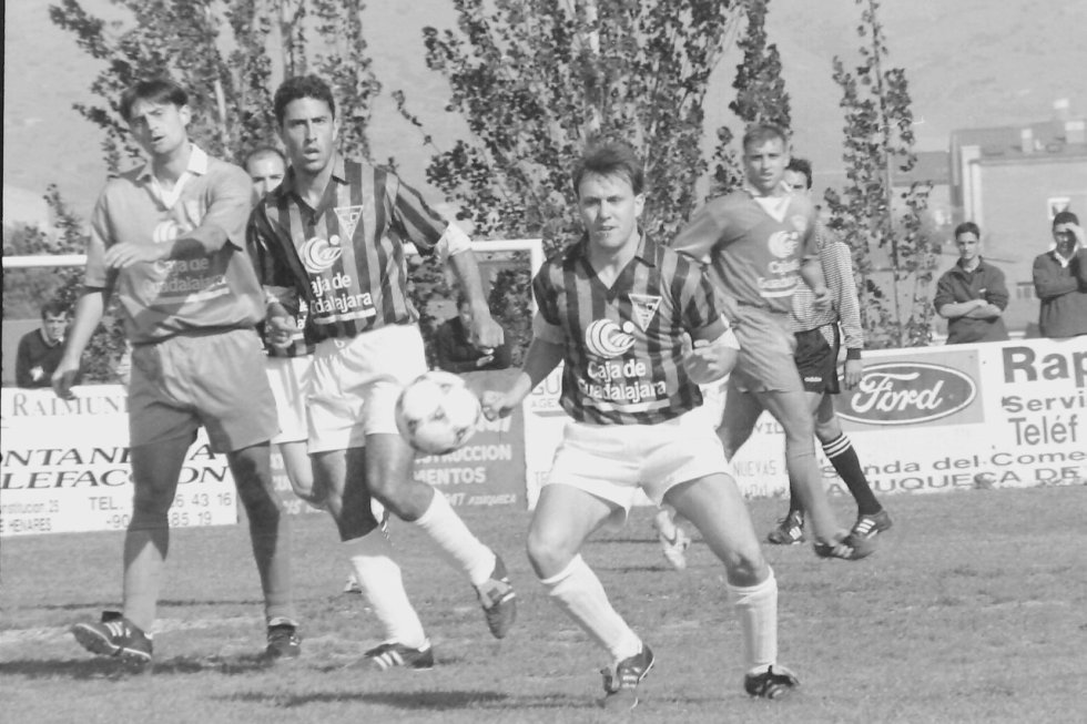 Imágenes del último derbi entre Azuqueca y Guadalajara en el San Miguel (Mayo 1998) Imágenes del último derbi entre Azuqueca y Guadalajara en el San Miguel (Mayo 1998)
