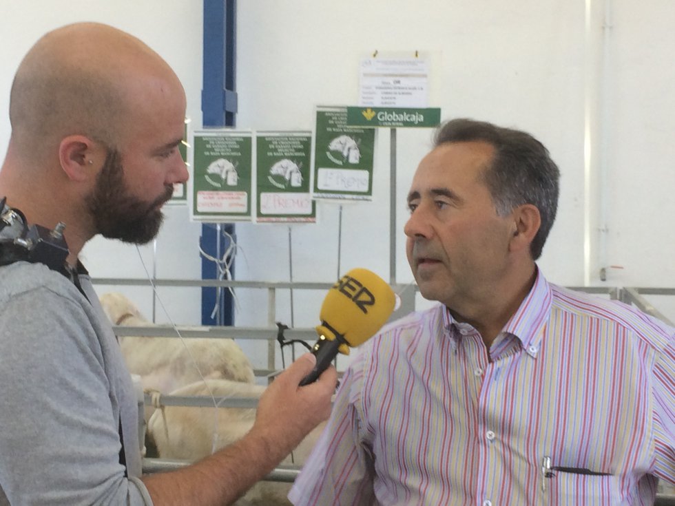 Hemos entrevistado al ganador del Concurso de Ordeño Hemos entrevistado al ganador del Concurso de Ordeño
