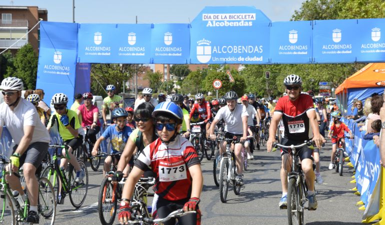 inferencia comprar al revés Día de la Bici por el respecto a los ciclistas | SER Madrid Norte | Hora 14  Madrid Norte | Cadena SER