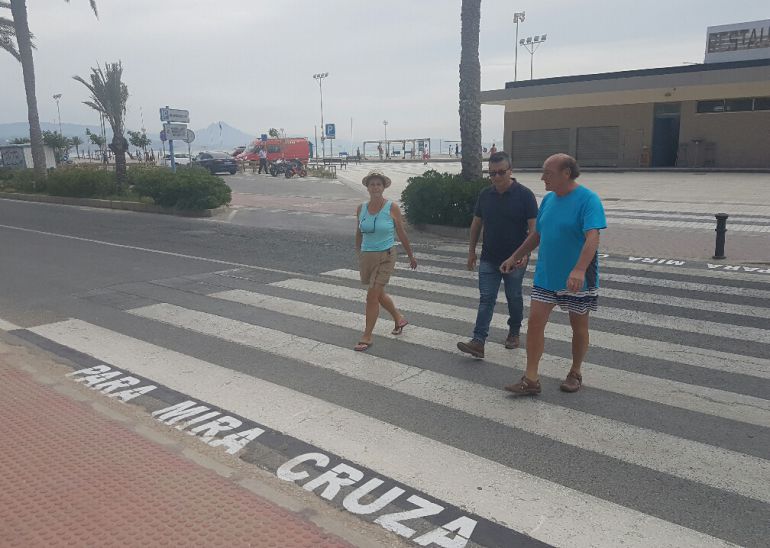 Alicante: No te despistes: “Para, mira, cruza” | Radio Alicante |  Actualidad | Cadena SER