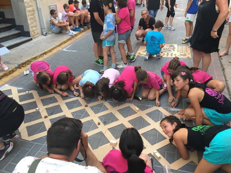 Las alfombras de serrín de Elche de la Sierra Las alfombras de serrín de Elche de la Sierra