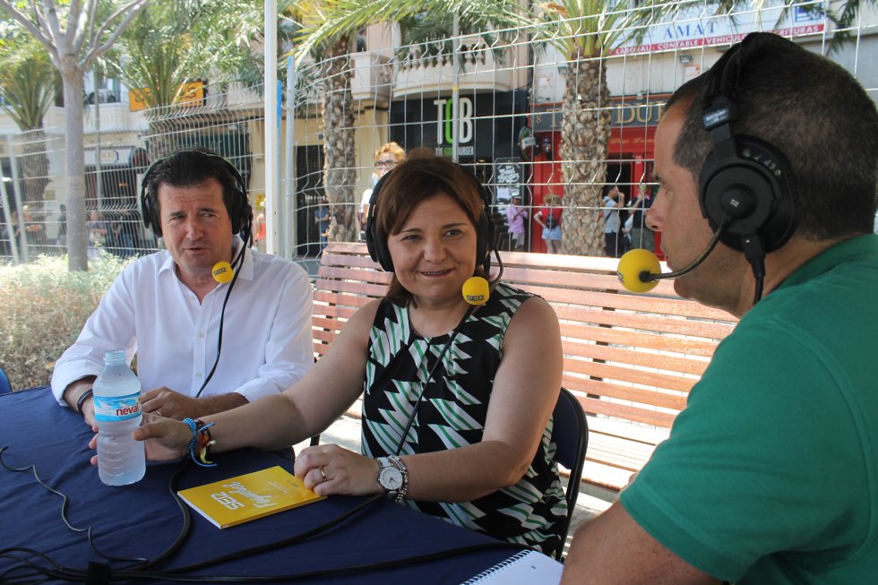 José Císcar, presidente del PP provincial, e Isabel Bonig, presidenta del PP en la Comunitat Valenciana, y Carlos Arcaya José Císcar, presidente del PP provincial, e Isabel Bonig, presidenta del PP en la Comunitat Valenciana, y Carlos Arcaya