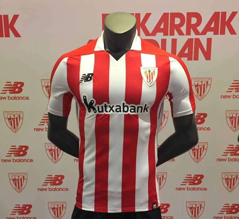 llamada El actual Desigualdad El Athletic presenta sus camisetas para la temporada 2017/2018 | Radio  Bilbao | Cadena SER