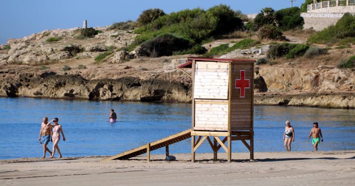 Un Home De 76 Anys Mor Ofegat A La Platja De L Arrabassada Ser Tarragona Cadena Ser