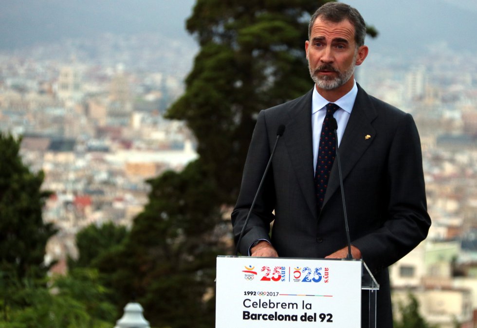 El rey Felipe VI dando su discurso El rey Felipe VI dando su discurso