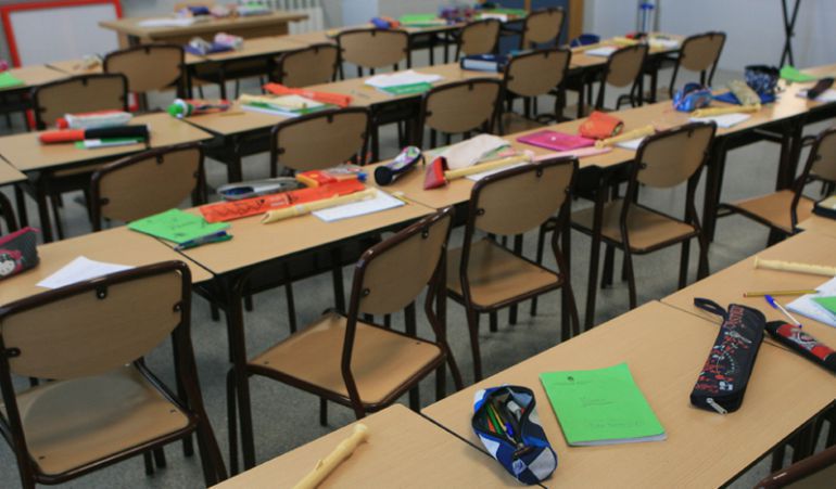 Los sindicatos de enseñanza de la Región demandan que se convoquen ya las oposiciones a profesor