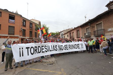 Imagen de una manifestación a favor de la celebración del Toro de la Vega
