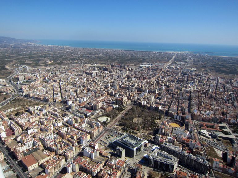 El Ayuntamiento de Castellón estudia rotular los nombres de las calles de la ciudad únicamente en valenciano