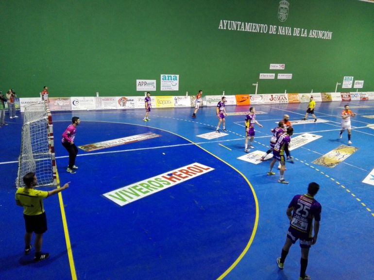 Balonmano Nava sigue adelante en la Copa del Rey | Radio ...