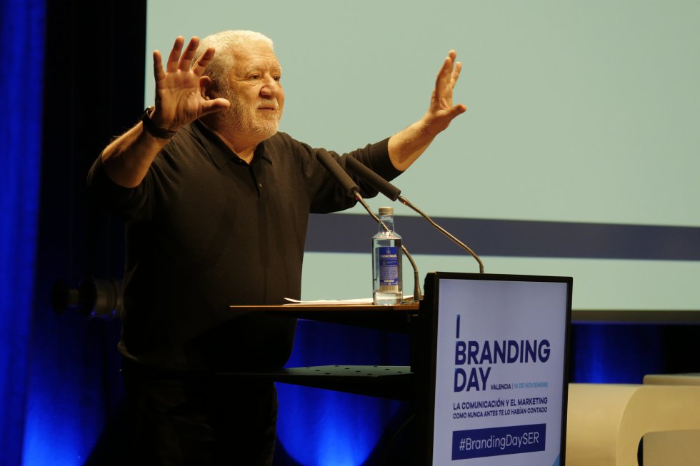 Luis Bassat, referente de la publicidad española, en su Master Class sobre "La Creatividad" Luis Bassat, referente de la publicidad española, en su Master Class sobre "La Creatividad"