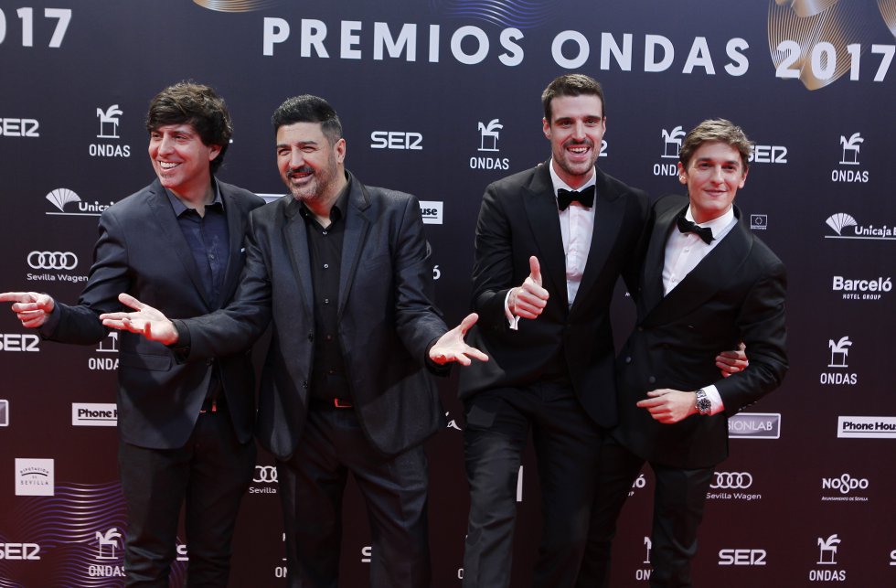 De izquierda a derecha: Dani Moreno, Toni Aguilar, Uri Sabat y Xavi Martínez De izquierda a derecha: Dani Moreno, Toni Aguilar, Uri Sabat y Xavi Martínez