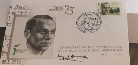 Sobre especial con el sello y el matasellos de Miguel Hernández.