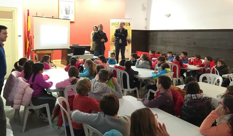 Cerca de 600 escolares participan en este programa de educación nutricional