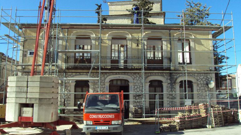 Ejecución de la primera fase de rehabilitación del Ayuntamiento de Olombrada