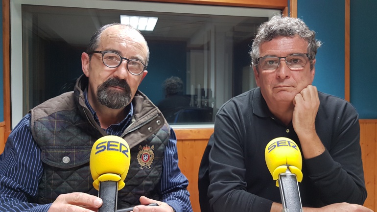 Rafael Pérez Tezanos y Juan Guimerans en la tertulia de la Ventana