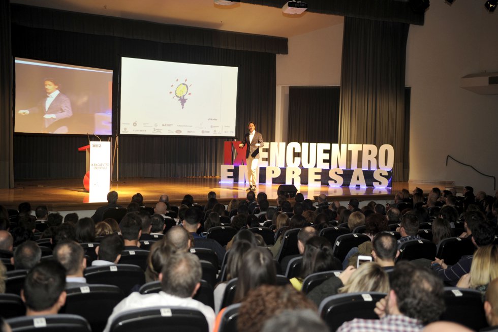 Victor Küppers en Castellón: IX Encuentro Empresas Radio Castellón Victor Küppers en Castellón: IX Encuentro Empresas Radio Castellón