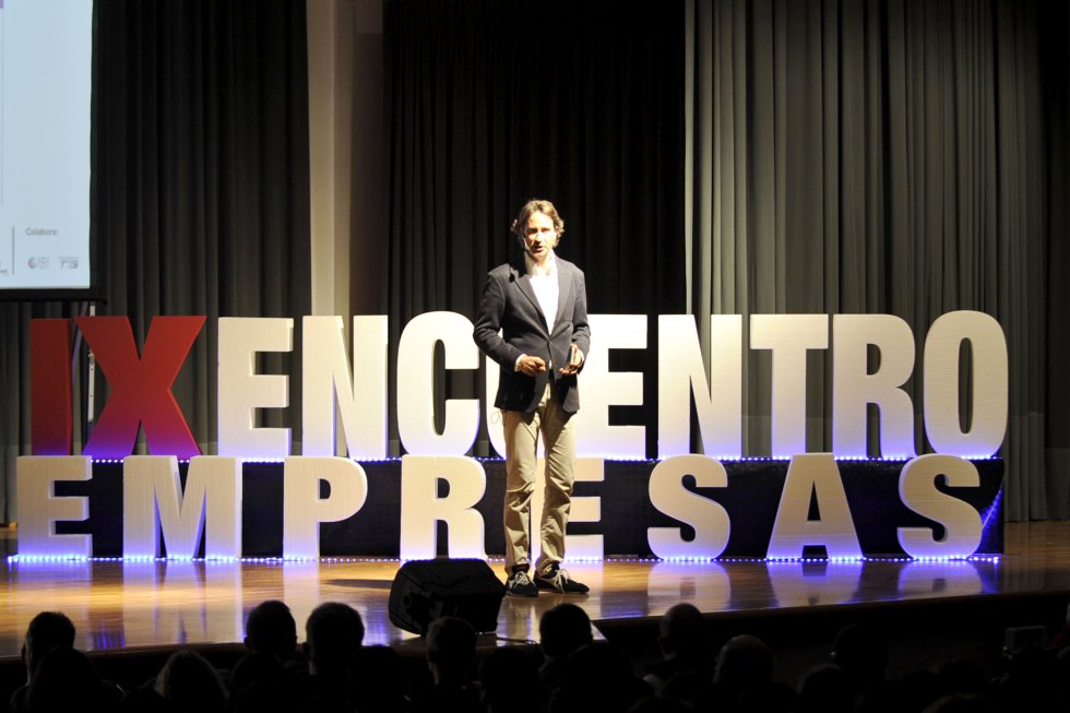 Victor Küppers en Castellón: IX Encuentro Empresas Radio Castellón Victor Küppers en Castellón: IX Encuentro Empresas Radio Castellón
