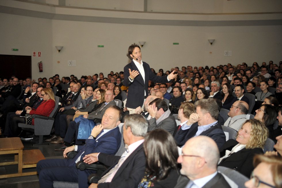 Victor Küppers en Castellón: IX Encuentro Empresas Radio Castellón Victor Küppers en Castellón: IX Encuentro Empresas Radio Castellón