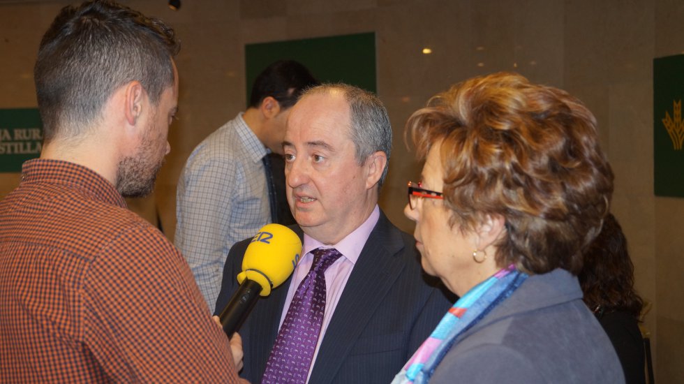 10º Maratón de Donantes de Sangre de la Cadena SER de Toledo, en colaboración con la Hermandad de Donantes de Sangre y Caja Rural de Castilla-La Mancha 10º Maratón de Donantes de Sangre de la Cadena SER de Toledo, en colaboración con la Hermandad de Donantes de Sangre y Caja Rural de Castilla-La Mancha