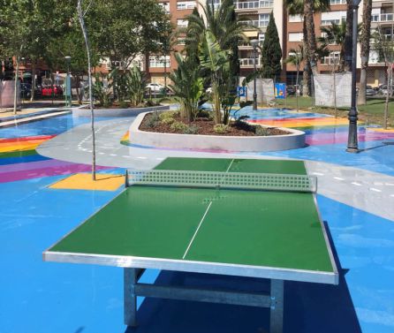El jardín de las Tres Copas inaugura el primer 'playground' del