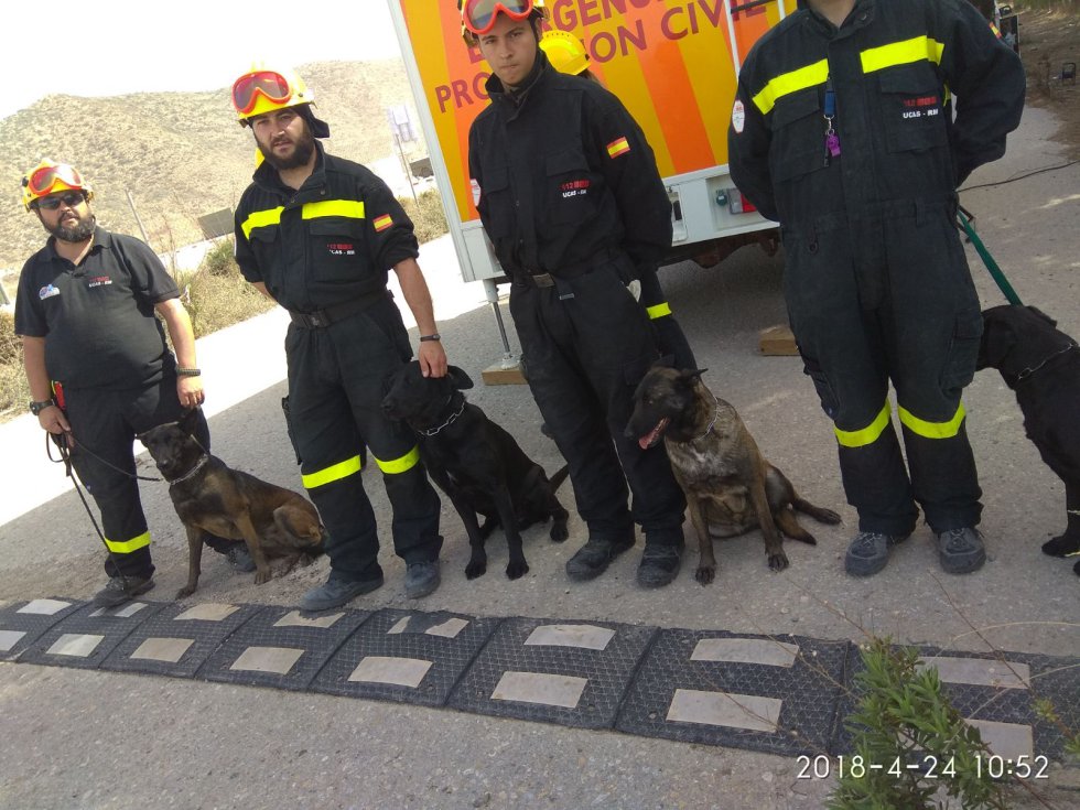 Unidad Canina de Salvamento de la Dirección General de Emergencias de la CARM Unidad Canina de Salvamento de la Dirección General de Emergencias de la CARM